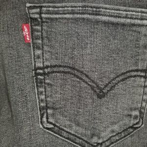 511 Levi's 34 x 30 (2 Pairs)